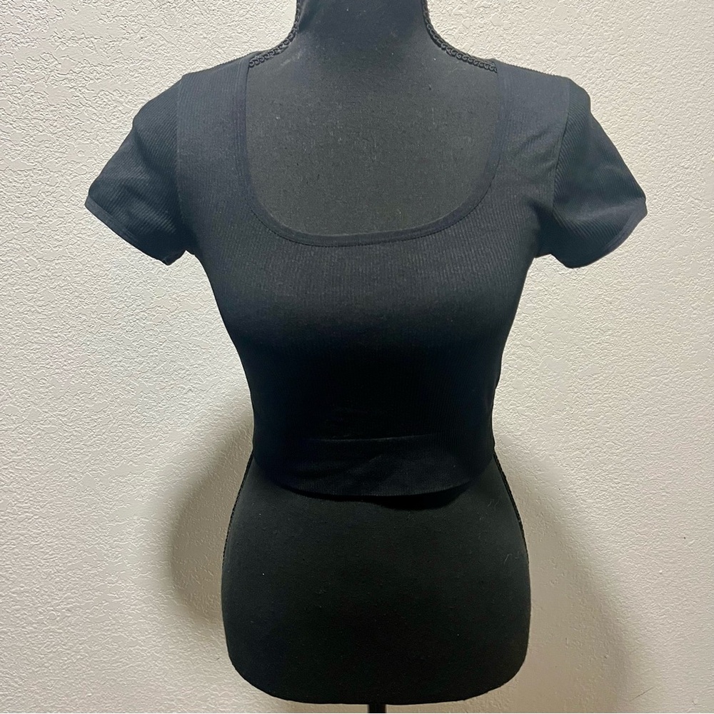 Wild Fable Black Square Neck Ribbed Fitted Short Sleeve Cropped Shirt